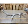 Image 2 : 6 point bull elk Antler shed, great on display