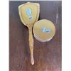 Image 1 : Vintage dressing table brush etc