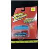 Image 1 : Johnny Lightning 65 Corvette