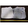 Image 1 : 2 Pair 36-32 Mens Jeans