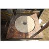 Image 2 : Grinding Wheel + Stand