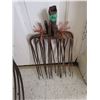 Image 4 : 1 Coal Fork + 4 Hay Forks