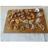 Image 2 : 551 VINTAGE LOT OF CLIP ON EARRINGS