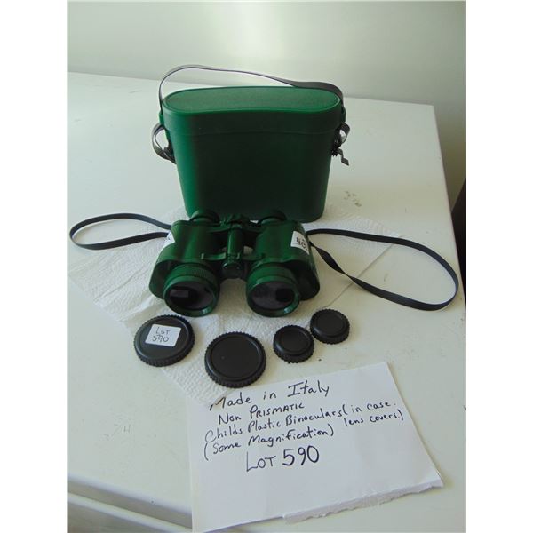 590 VINTAGE MADE IN ITALY CHILDS PLASTIC BINOCULARS WITH CASE