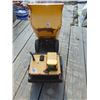 Image 2 : 593 VINTAGE LARGE STEEL PLASTIC TIRES TONKA DUMP TRUCK