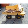 Image 4 : 593 VINTAGE LARGE STEEL PLASTIC TIRES TONKA DUMP TRUCK