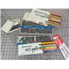 Image 1 : VINTAGE GRUMBACHER OIL PASTEL CRAYONS