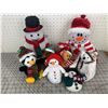 Image 1 : CHRISTMAS PLUSH TOYS AND DECORE SOME BEANIE BABIES