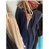 Image 6 : LOT OF 40+ PIECE OF WOMENS CLOTHING MOSTLY 2X AND 3X