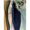 Image 4 : LOT OF 40+ PIECE OF WOMENS CLOTHING MOSTLY 2X AND 3X