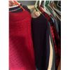 Image 2 : LOT OF 30+ PIECE OF WOMENS CLOTHING MOSTLY MEDIUM AND LARGE