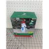 Image 1 : 3.5' INFLATABLE SNOOPY CHRISTMAS YARD DECOR UNUSED