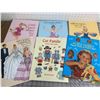 Image 1 : LOT OF VARIOUS UNUSED PAPERDOLL BOOKS