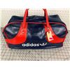 Image 1 : VINTAGE ADIDAS GYM BAG