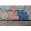Image 4 : Lot of baby Items: Blanket, Knitted clothes, Baby Books
