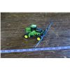 Image 1 : John Deere Model 4700 Sprayer