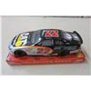 Image 1 : 1:24 Scale NASCAR CAT Racing Car Replica Collector's Series Model