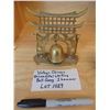 Image 3 : 1029 VINTAGE CHINESE GONG SHAPED BRASS ORNAMENT