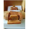 Image 3 : 1041 HANDMADE WOODEN CLASSIC CAR
