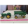 Image 1 : John Deere Metal Tractor 7' and Trailer 8" Toys
