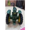 Image 4 : John Deere Metal Toy Tractor - 9"