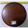 Image 7 : Lot of Misc. in Round Wooden Box