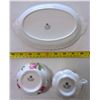 Image 7 : Royal Albert Cream & Sugar on Prairie Rose Tray