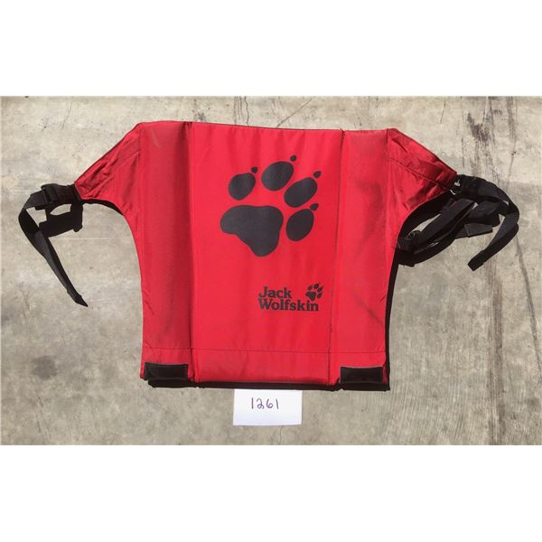 Jack Wolfskin dog life jacket