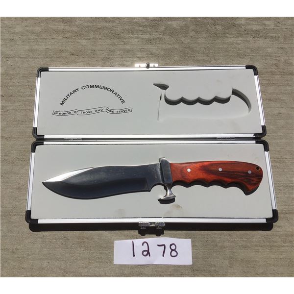 Maxam Military commemorative knife