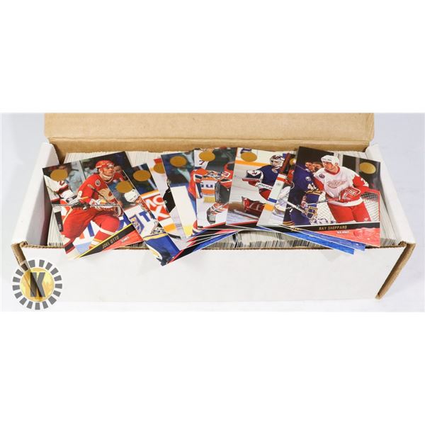 MEDIUM BOX OF HOCKEY CARDS