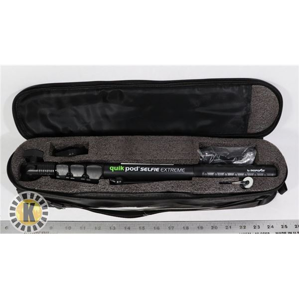 QUICKPOD SELFIE STICK WITH STORAGE BAG