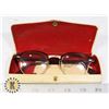 Image 1 : VINTAGE EYEGLASSES IN CASE