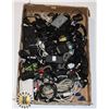 Image 1 : BOX OF POWER CABLES, USB CABLES, USB HUBS AND MORE
