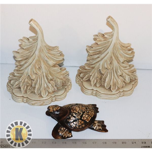 DECORATIVE WOODEN  ART  SCULPTURE