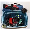 Image 1 : TOTE OF ASSORTED TOY VEHICLES WITH CONTROLLER