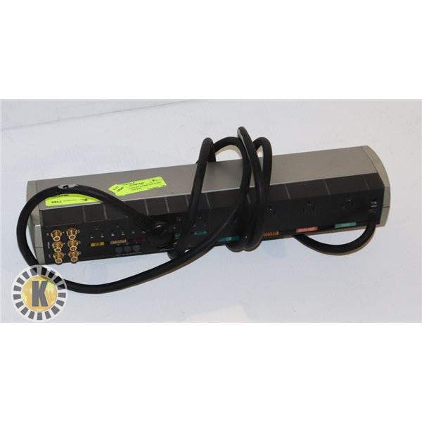 DYNEX 10 OUTLET HOME THEATRE SURGE PROTECTED