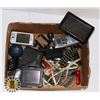 Image 1 : ESTATE BOX OF ELECTRICAL GADGETS