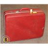 Image 1 : VINTAGE RED SUITCASE