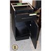 Image 2 : CABINET BLACK 15"X16"X32 LXWXH