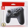 Image 1 : NINTENDO SWITCH PRO CONTROLLER
