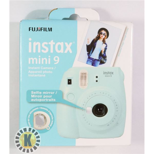 FUJIFILM INSRAX MINI 9