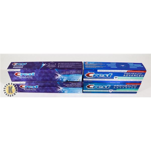 4 CREST 3D WHITE FLUORIDE TOOTH PASTE
