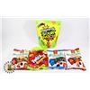 Image 1 : BAG OF ASSORTED CANDY