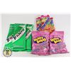 Image 1 : ASSORTED BAG OF GUM AND CANDY
