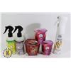 Image 1 : BAG OF AIR FRESHENERS AND CANDLES
