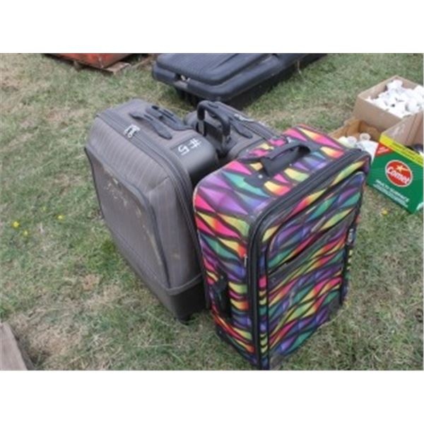 3 SUIT CASES