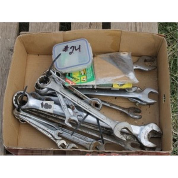 ASSORTED OF COMBINATION WRENCHES