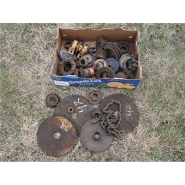 QUANTITY OF SPROCKETS & PULLEYS