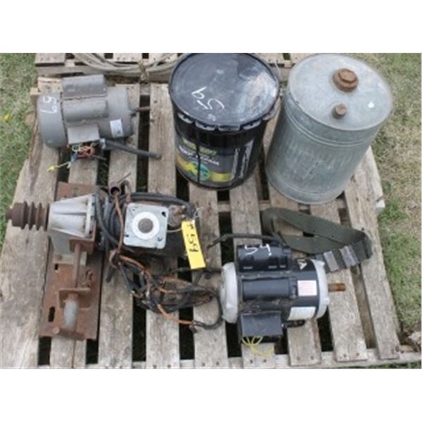 2 ELECTRIC MOTORS, 12V WELDER, GAS CAN