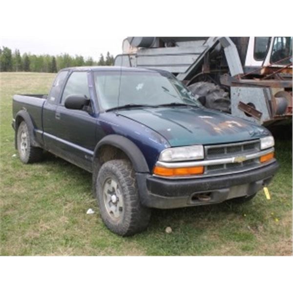 1999 CHEV S10 4X4